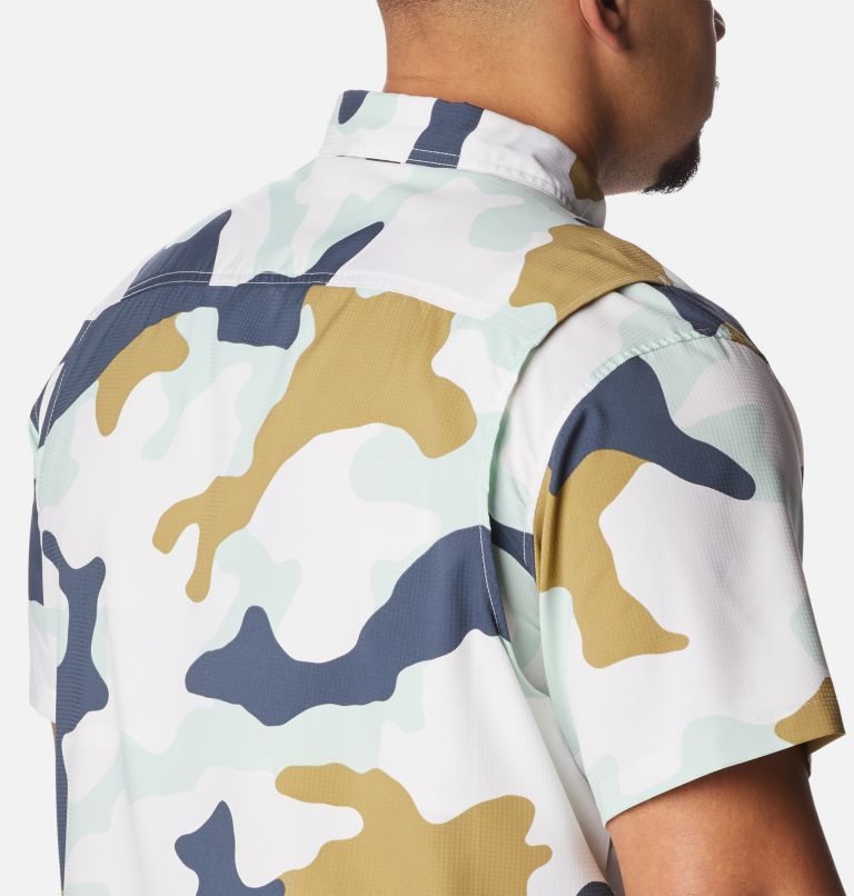 Men's Columbia Utilizer Printed Woven Short Sleeve Shirts Camo | Plus Size CA-B8L01